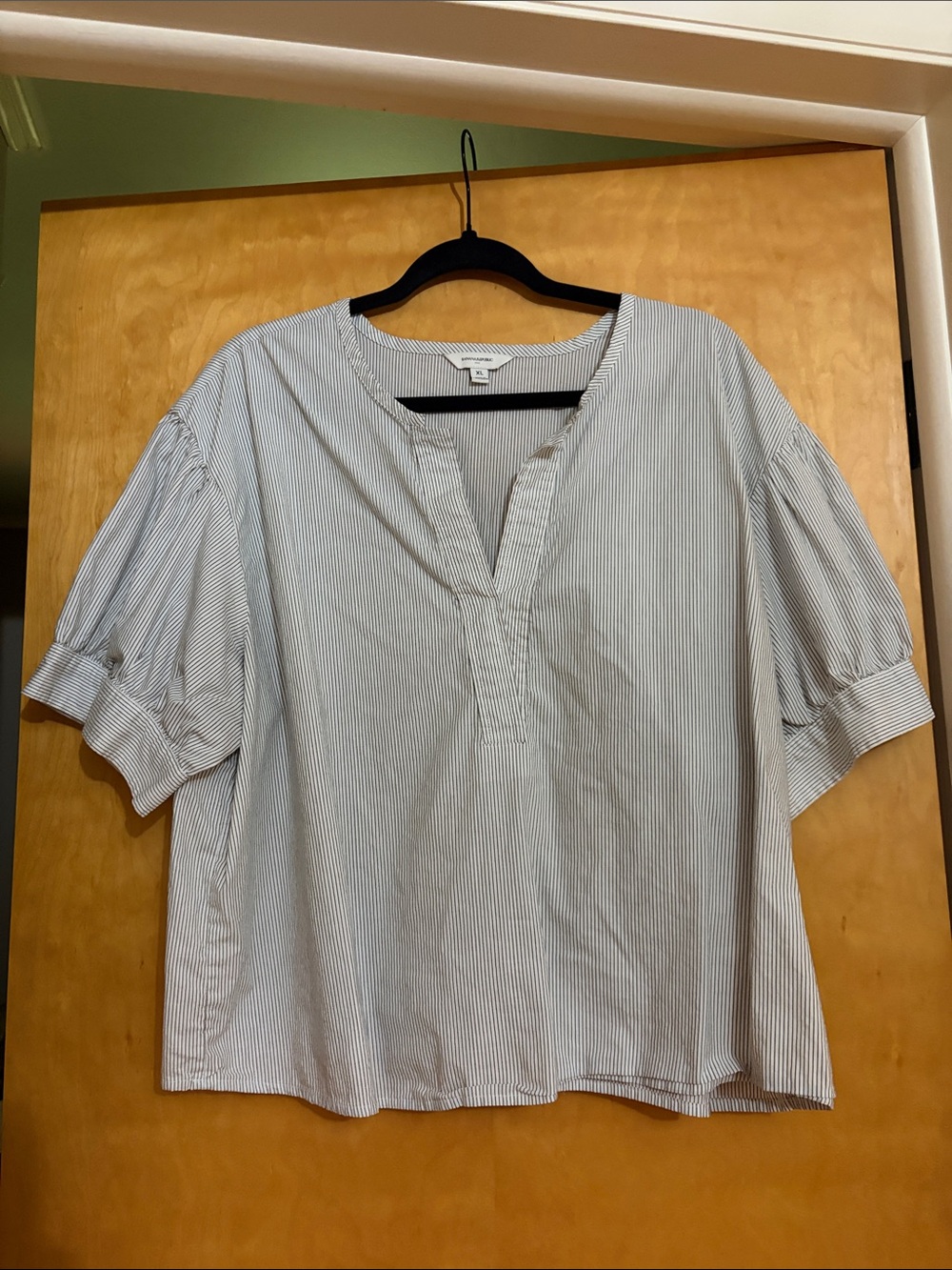 Banana Republic White and Blue Pinstripe Split-Neck Blouse